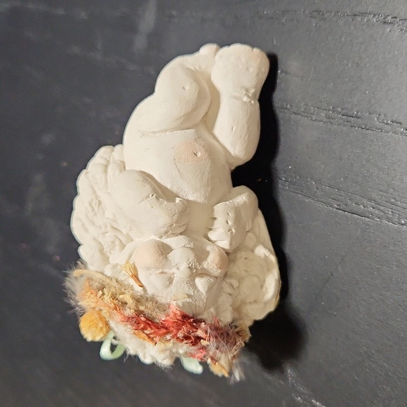 Dreamsicles Other - Dreamsicles laying down